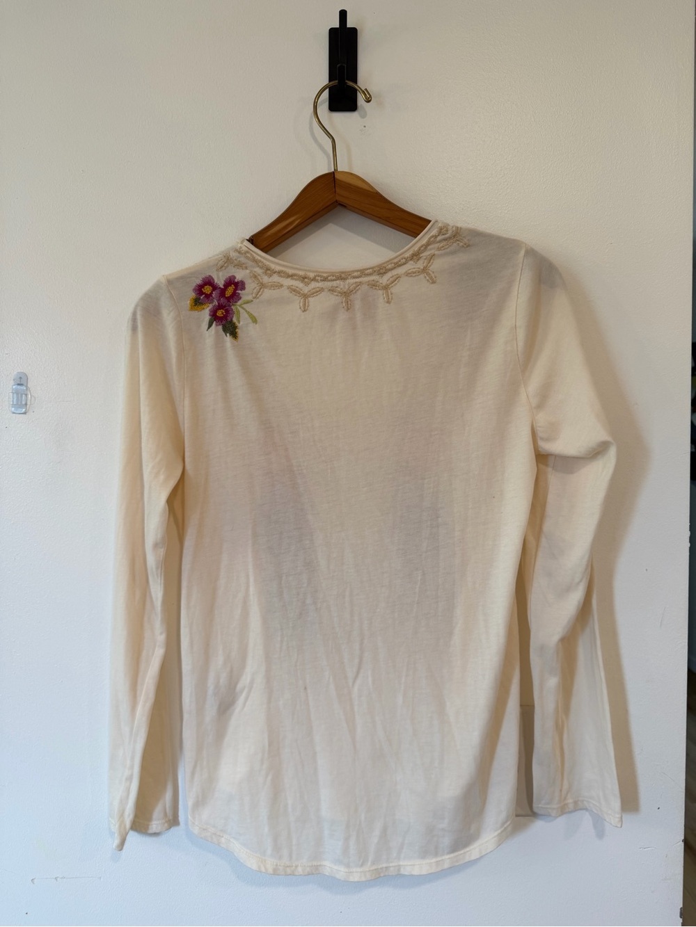 Johnny Was Embroidered Scoop Neck Long Sleeve Top Cotton Floral Women’s Medium - Picture 5 of 6